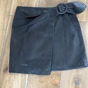 Joie lamb leather mini skirt size 4